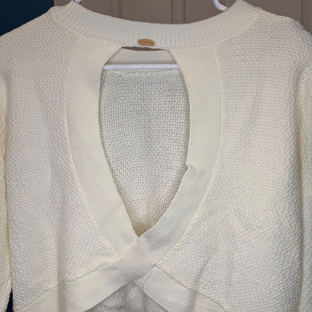 Altar'd State AS Revival Ivory Open Back Crossover Cropped Sweater NWT Size XS - Picture 5 of 6